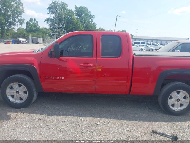 2013 Chevrolet Silverado 1500 Lt მანქანა იყიდება აუქციონზე, vin: 1GCRKSE7XDZ335092, აუქციონის ნომერი: 45617422