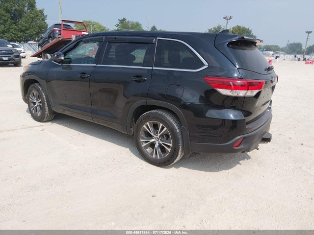 Продаж на аукціоні авто 2017 Toyota Highlander Le Plus, vin: 5TDBZRFH0HS375539, номер лоту: 45617444