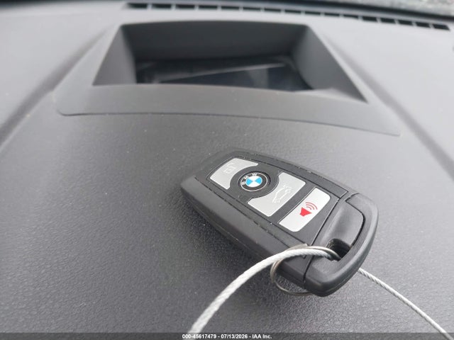 45617479 :رقم المزاد ، 5UXWZ7C34H0V93225 vin ، 2017 Bmw X3 Sdrive28i مزاد بيع