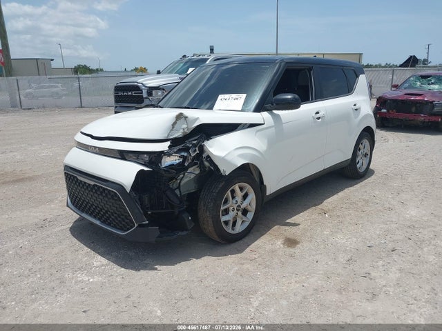 Продаж на аукціоні авто 2023 Kia Soul S, vin: KNDJ23AU2P7200073, номер лоту: 45617487