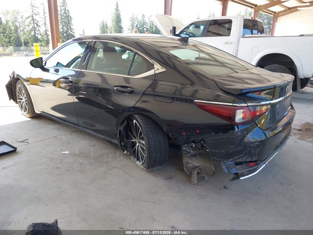 2024 Lexus Es 300h მანქანა იყიდება აუქციონზე, vin: 58ADA1C14RU044781, აუქციონის ნომერი: 45617489
