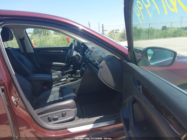 Продажа на аукционе авто 2014 Volkswagen Passat 2.0l Tdi Sel Premium, vin: 1VWCN7A3XEC028679, номер лота: 45617494
