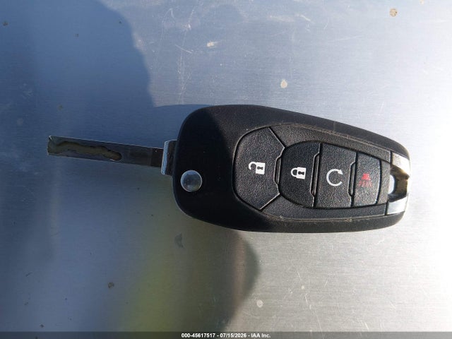 KL7CJPSM0MB365336 Chevrolet Trax Awd Lt