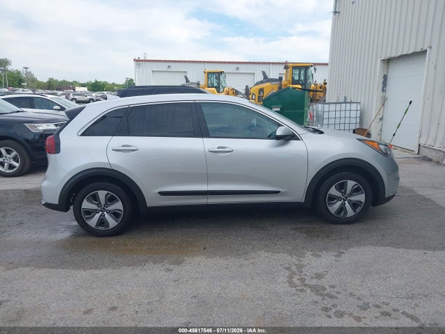 45617546 :رقم المزاد ، KNDCB3LC5J5147482 vin ، 2018 Kia Niro Fe مزاد بيع