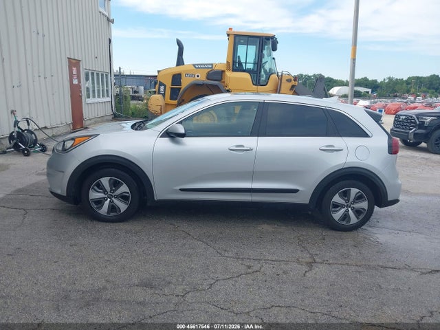 45617546 :رقم المزاد ، KNDCB3LC5J5147482 vin ، 2018 Kia Niro Fe مزاد بيع