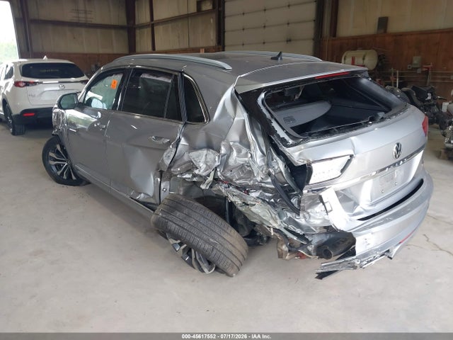 45617552 :رقم المزاد ، 1V2FE2CA4MC234866 vin ، 2021 Volkswagen Atlas Cross Sport 3.6l V6 Sel Premium R-line مزاد بيع