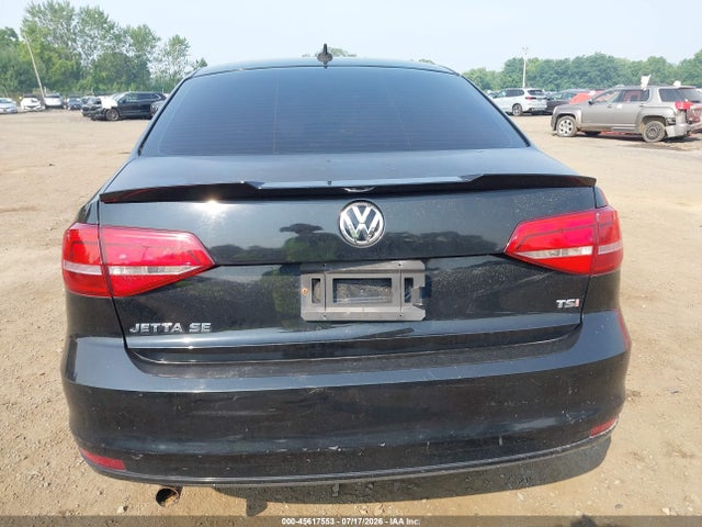 2015 Volkswagen Jetta 1.8t Se მანქანა იყიდება აუქციონზე, vin: 3VWD17AJ0FM203469, აუქციონის ნომერი: 45617553