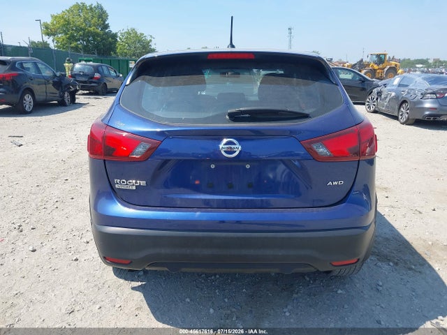 JN1BJ1CR3KW348528 Nissan Rogue Sport S
