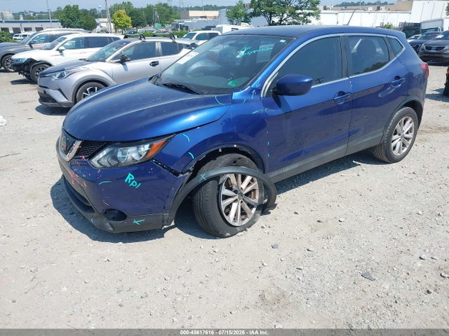 JN1BJ1CR3KW348528 Nissan Rogue Sport S