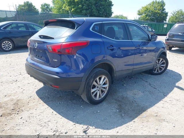 JN1BJ1CR3KW348528 Nissan Rogue Sport S