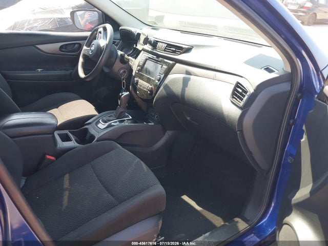 JN1BJ1CR3KW348528 Nissan Rogue Sport S