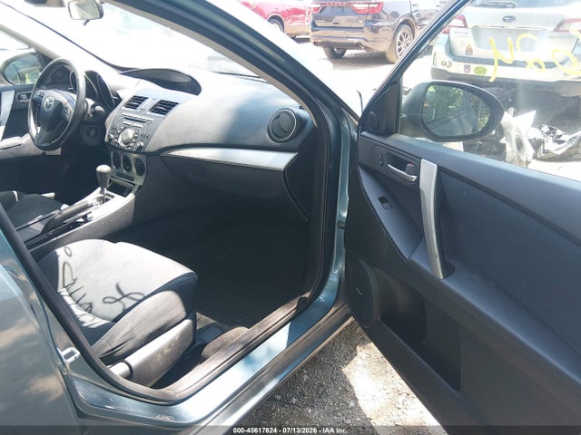 45617624 :رقم المزاد ، JM1BL1U58B1363803 vin ، 2011 Mazda Mazda3 S Sport مزاد بيع