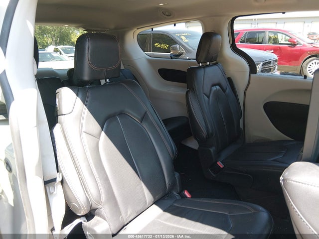 2020 Chrysler Pacifica Touring L Plus მანქანა იყიდება აუქციონზე, vin: 2C4RC1EG1LR282959, აუქციონის ნომერი: 45617732