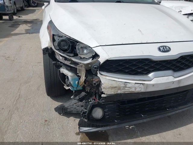 2021 Kia Forte Lxs მანქანა იყიდება აუქციონზე, vin: 3KPF24AD2ME403178, აუქციონის ნომერი: 45617741