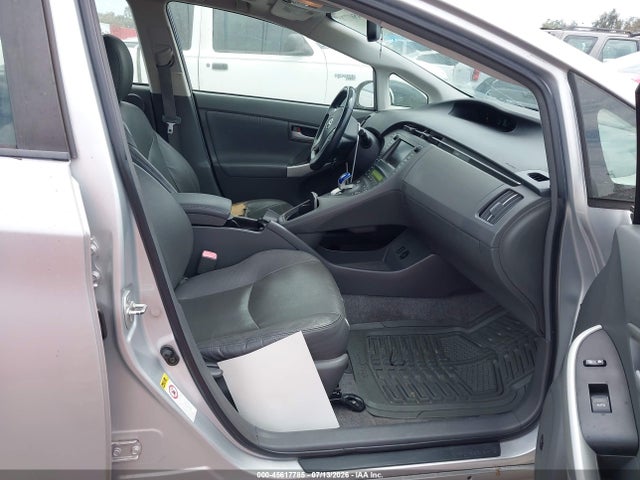 2011 Toyota Prius Four მანქანა იყიდება აუქციონზე, vin: JTDKN3DU3B1362300, აუქციონის ნომერი: 45617785