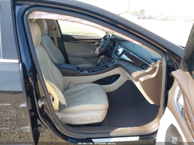 45617790 :رقم المزاد ، 1G4ZN5SS2HU195796 vin ، 2017 Buick Lacrosse Preferred مزاد بيع