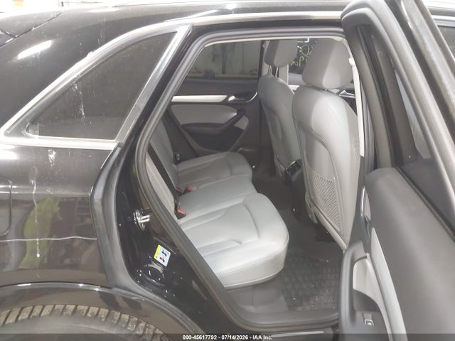 2016 Audi Q3 2.0t Premium Plus მანქანა იყიდება აუქციონზე, vin: WA1GFCFS2GR001254, აუქციონის ნომერი: 45617792