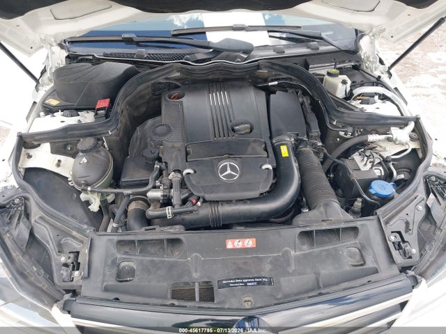 Продаж на аукціоні авто 2014 Mercedes-benz C 250 Sport, vin: WDDGF4HB7EA954164, номер лоту: 45617795