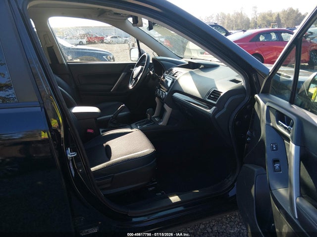Subaru Forester 2.5i Premium 2018 JF2SJAEC0JH445910 Image 18