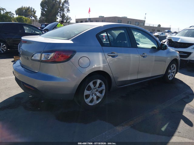 Aukcja sprzedaży 2011 Mazda Mazda3 I Sport, vin: JM1BL1UGXB1408502, numer aukcji: 45617806