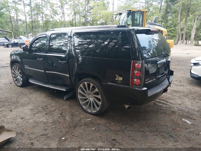 Продаж на аукціоні авто 2011 Gmc Yukon Xl 1500 Denali, vin: 1GKS2MEF1BR117645, номер лоту: 45617807