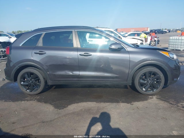 2018 Kia Niro Ex მანქანა იყიდება აუქციონზე, vin: KNDCC3LC7J5134357, აუქციონის ნომერი: 45617832