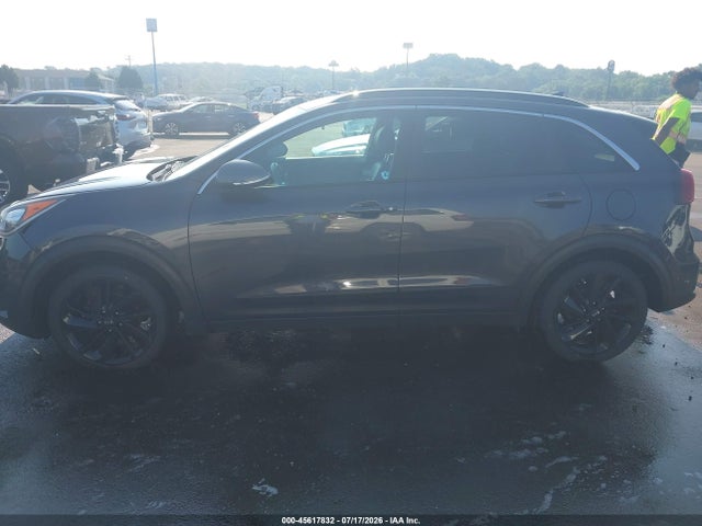 2018 Kia Niro Ex მანქანა იყიდება აუქციონზე, vin: KNDCC3LC7J5134357, აუქციონის ნომერი: 45617832
