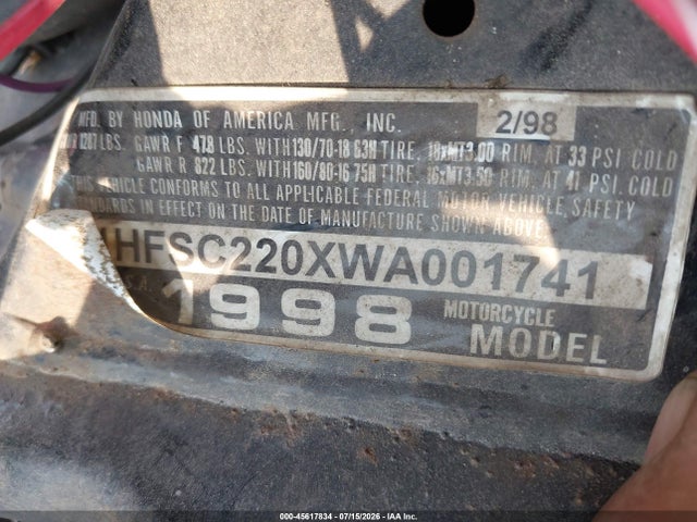 45617834 :رقم المزاد ، 1HFSC220XWA001741 vin ، 1998 Honda Gl1500 A مزاد بيع