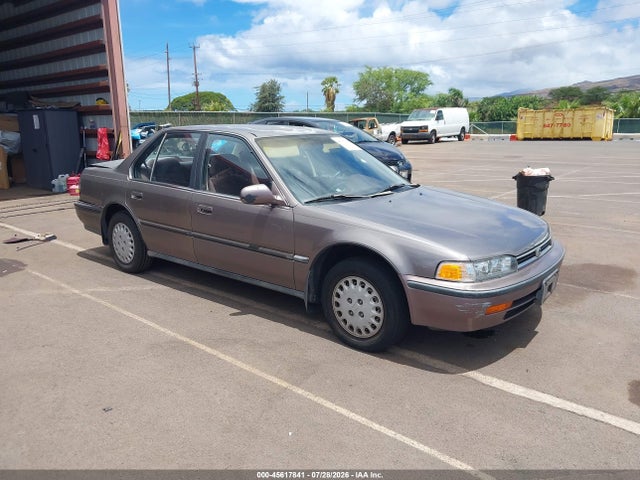 1992 Honda Accord Lx მანქანა იყიდება აუქციონზე, vin: 1HGCB7656NA141449, აუქციონის ნომერი: 45617841