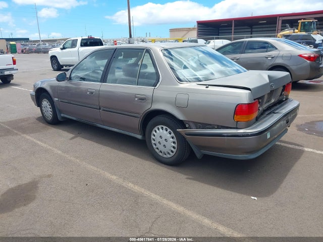 1992 Honda Accord Lx მანქანა იყიდება აუქციონზე, vin: 1HGCB7656NA141449, აუქციონის ნომერი: 45617841