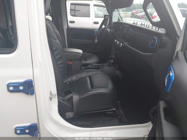 Продажа на аукционе авто 2023 Jeep Wrangler 4xe Sahara 4x4, vin: 1C4JJXP60PW641614, номер лота: 45617852