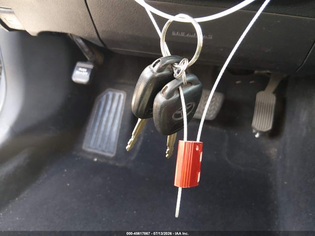 45617867 :رقم المزاد ، 4T4BF1FK4FR451585 vin ، 2015 Toyota Camry Xle مزاد بيع