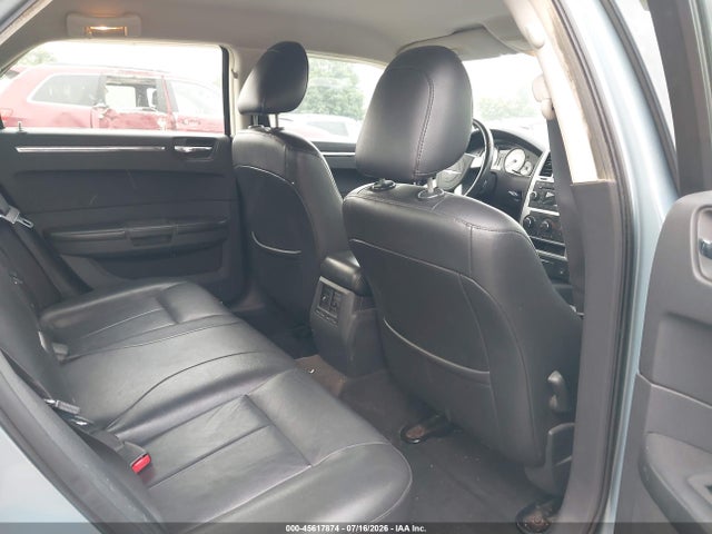 2008 Chrysler 300 Touring მანქანა იყიდება აუქციონზე, vin: 2C3KA53G38H267740, აუქციონის ნომერი: 45617874