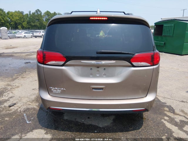Chrysler Pacifica Touring L Plus 2018 2C4RC1EG9JR292541 Image 16