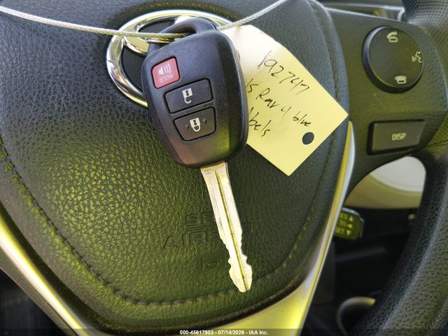 Toyota RAV4 LE 2015 2T3BFREV9FW401910 Image 11