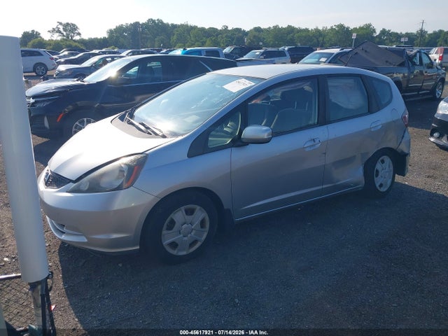 Продаж на аукціоні авто 2013 Honda Fit, vin: JHMGE8H39DC046877, номер лоту: 45617921