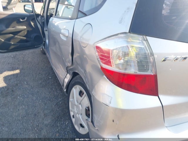 Продаж на аукціоні авто 2013 Honda Fit, vin: JHMGE8H39DC046877, номер лоту: 45617921