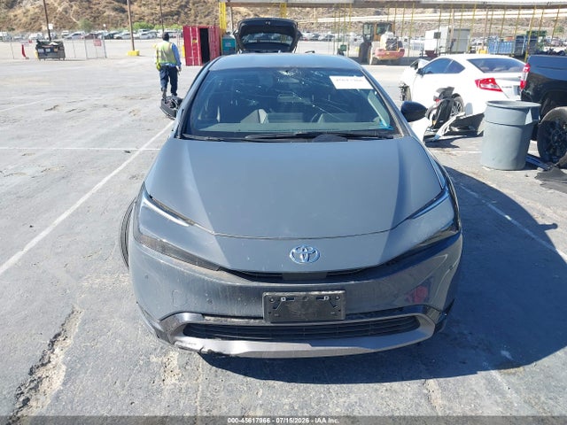 JTDACAAU5R3039018 Toyota PRIUS XLE