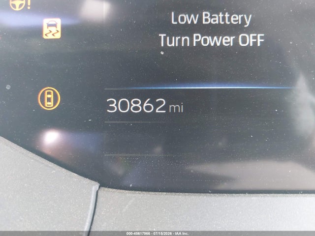 JTDACAAU5R3039018 Toyota PRIUS XLE