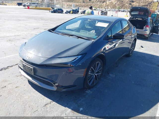 JTDACAAU5R3039018 Toyota PRIUS XLE