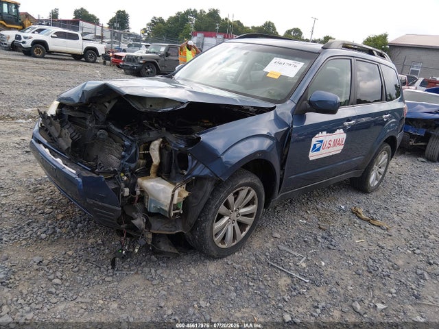 45617976 :رقم المزاد ، JF2SHADCXBH764178 vin ، 2011 Subaru Forester 2.5x Premium مزاد بيع