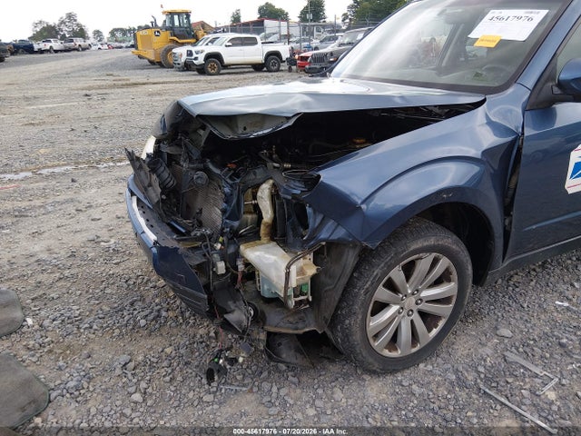 45617976 :رقم المزاد ، JF2SHADCXBH764178 vin ، 2011 Subaru Forester 2.5x Premium مزاد بيع