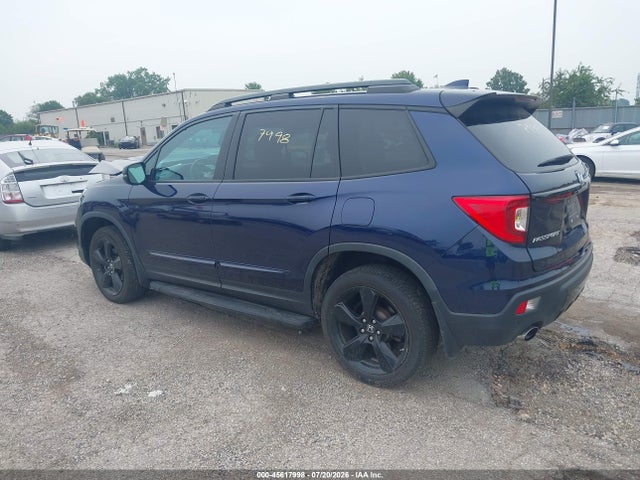 Honda Passport Elite 2019 5FNYF8H08KB010803 Image 3