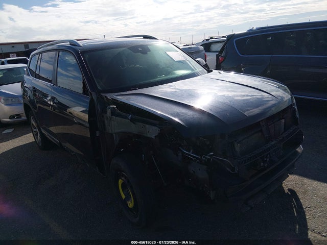 45618020 :رقم المزاد ، 1V2RR2CA9JC569473 vin ، 2018 Volkswagen Atlas 3.6l V6 Sel مزاد بيع