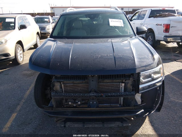 45618020 :رقم المزاد ، 1V2RR2CA9JC569473 vin ، 2018 Volkswagen Atlas 3.6l V6 Sel مزاد بيع