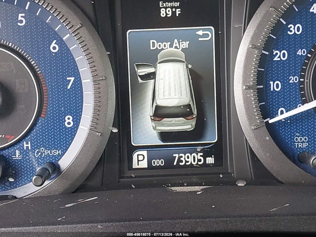 5TDYK3DC5GS754330 Toyota Sienna Xle 8 Passenger