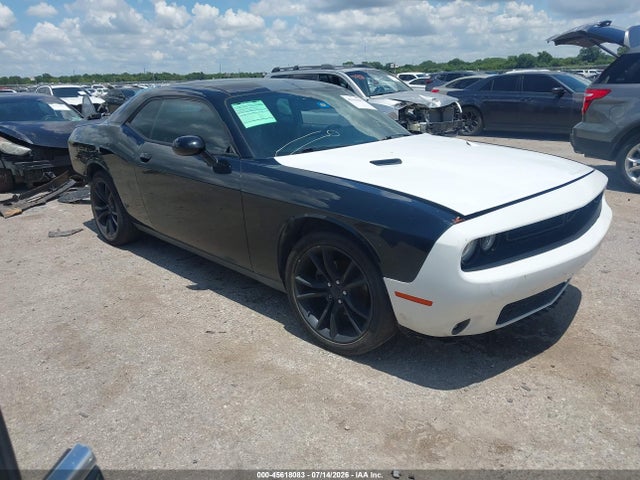 45618083 :رقم المزاد ، 2C3CDZAG6GH279918 vin ، 2016 Dodge Challenger Sxt مزاد بيع