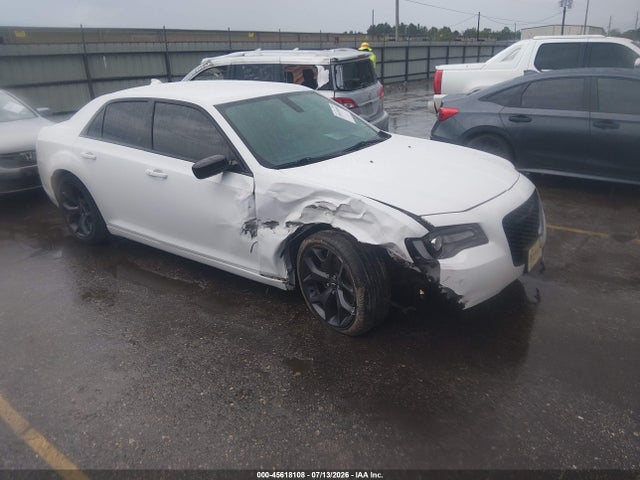 Продаж на аукціоні авто 2021 Chrysler 300 Touring, vin: 2C3CCAAG6MH538133, номер лоту: 45618108