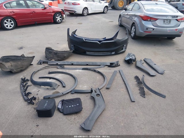 Tesla Model X 100d/75d/long Range 2019 5YJXCAE21KF184908 Image 11