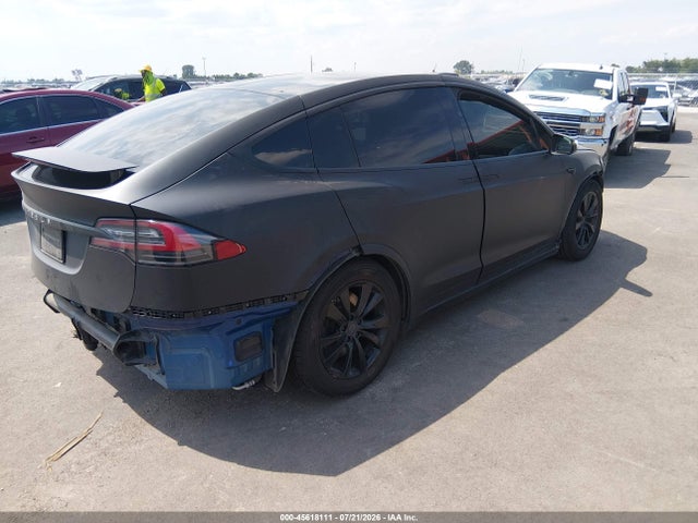 Tesla Model X 100d/75d/long Range 2019 5YJXCAE21KF184908 Image 4